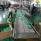 食品工厂在包装线上堆放果冻盒机器人码垛机